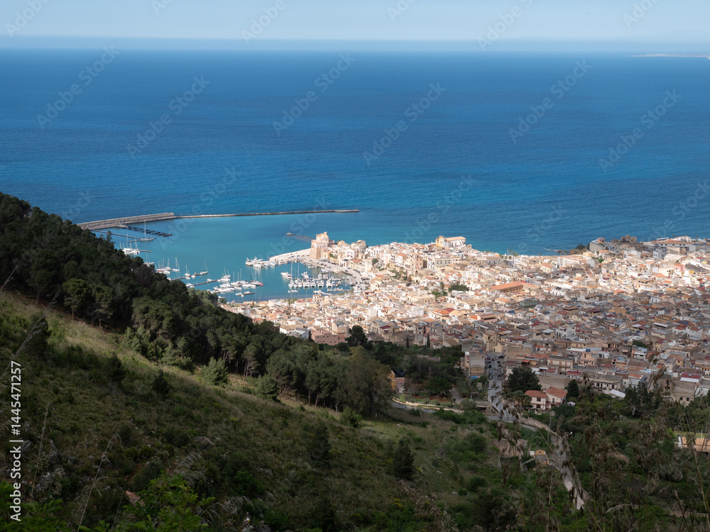Castellammare del Golfo, in provincia di Trapani Castellammare del Golfo, in provincia di Trapani