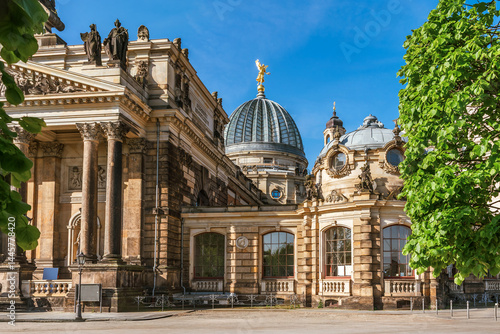 Obraz na płótnie Sights of Dresden. View of the Zitronenpresse (Oktogon. Kunsthalle der HfBK Dresden) from Bruhl's Terrace w salonie