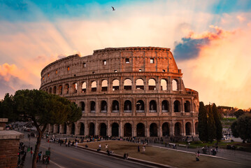 Keuken achterwand Colosseum Colosseum bij gouden zonsondergang Rome  © Maresol