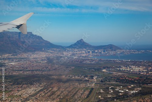 Obraz na płótnie Beautiful landscape of Cape Town Table Mountain from the air, South Africa w salonie
