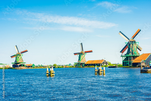 Obraz na płótnie Beautiful windmills in the countryside area of Zaanse Schans, Netherlands w salonie