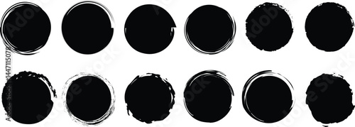 Round brush paint strokes. Black ink circles. Vector grunge calligraphic circular smears. Grungy black Chinese ink dot set. Paintbrush line border frames. Watercolor swirl lines. Japanese enso symbols