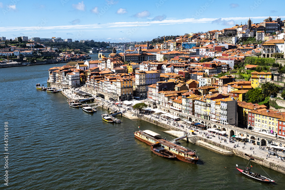 Naklejka premium Picturesque, colorful view at old town of Porto in Portugal
