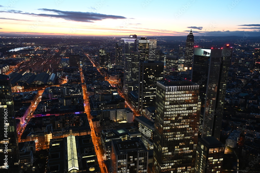 Obraz premium Frankfurt, abends