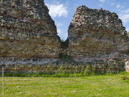 Obraz na płótnie Roman fortifications in town of Hisarya, Bulgaria w salonie