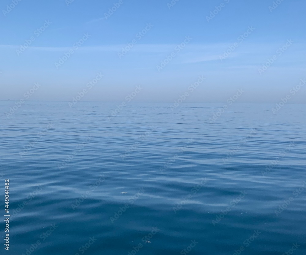 Obraz premium blue sky and sea