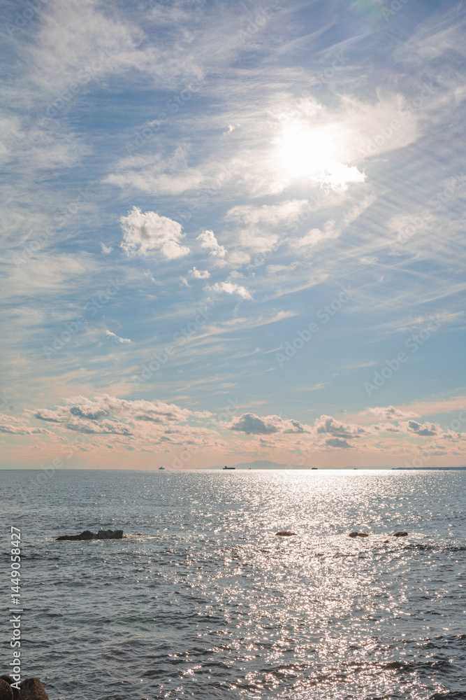 Fototapeta premium 夕焼けの綺麗な海
