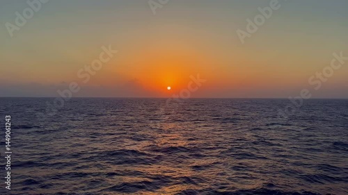 Breathtaking Sunset Over Ocean Horizon