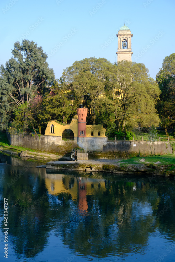 Old buildings along the canal Martesana at Vaprio, Italy. Parco Monasterolo