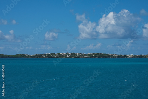 Obraz na płótnie Tropical paradise Caribbean white sandy beach laguna luxury resort refuge hideaway getaway Bermuda island for deluxe dream holiday vacation picturesque landscape seascape scenery w salonie