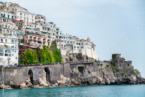 Fototapeta Naklejka Na Ścianę i Meble -  Colorful Buildings above the sea in  Positano, Amalfi Coast, Italy