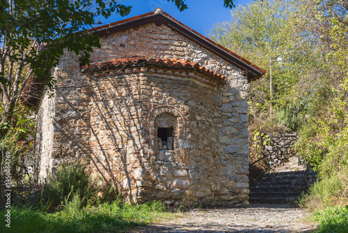 Obraz na płótnie Small stone chapel at the Church of the Virgin Mary Peribleptos in Ohrid. w salonie