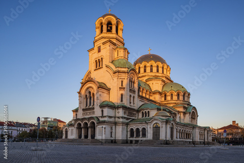 Obraz na płótnie The Saint Alexander Nevsky Cathedral in sunset light. w salonie