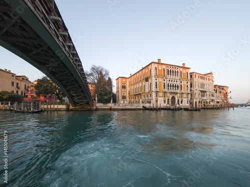 Obraz na płótnie The Old Town of city of Venice, Italy w salonie