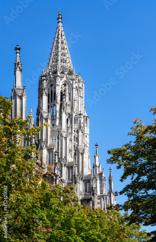 Obraz na płótnie The tower of the Ulm cathedral w salonie