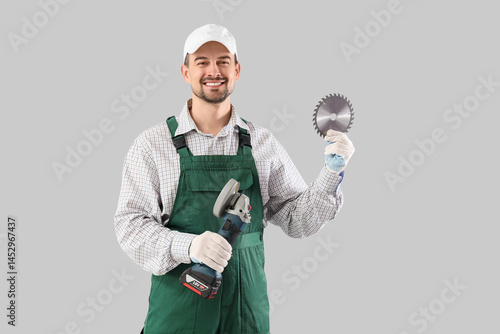 Male technician with turbin...