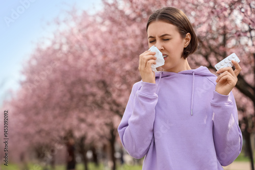 Allergic young woman with t...