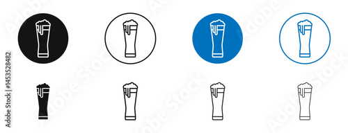 Pint of beer icon. Vector outline illustration. vector logo template