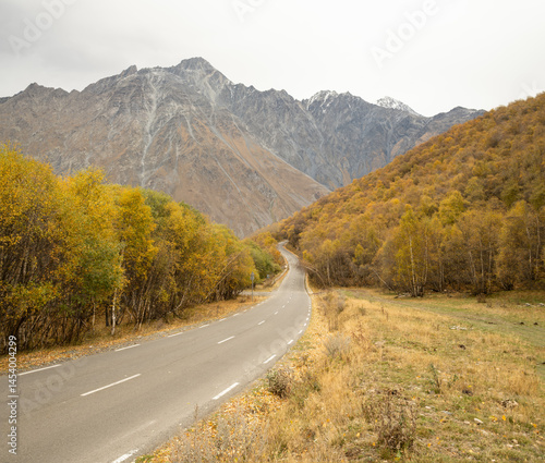 Road to Stepantsminda Sameba church