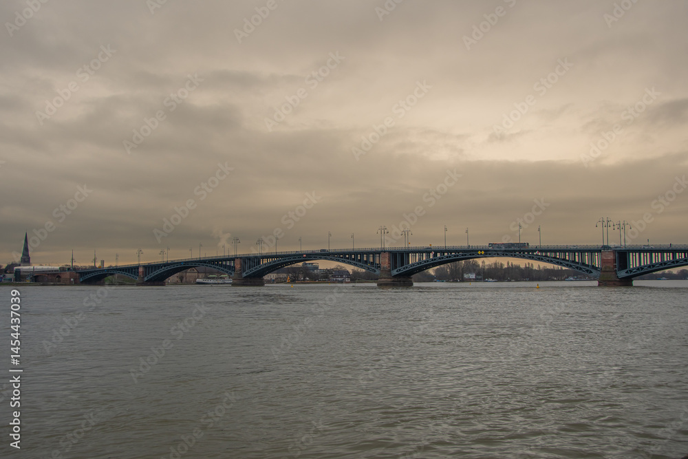 The Theodor-Heuss Bridge in Mainz