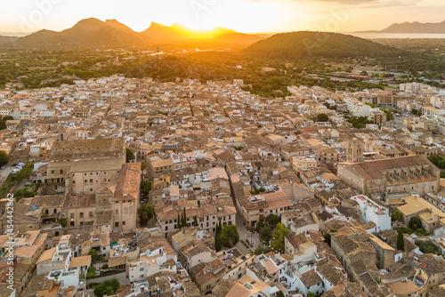 Obraz na płótnie Aerial view of the picturesque town of Pollensa in Mallorca, Spain. w salonie