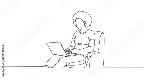 Mulher brasileira afro trabalhando em um notebook, desenho minimalista de uma linha contínua, freelancer, educação online

