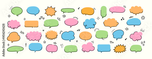 Doodle speech bubbles. Line simple frame. Hand drawn decorative speech balloon, text communicative box. Outline cute stickers for notepad, comic cloud for title. Vector set