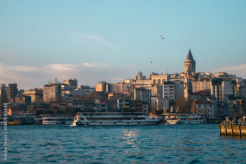 Fototapeta premium istanbul at sunset
