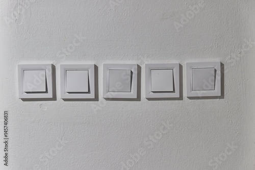 Obraz na płótnie Many light switches of a big room w salonie