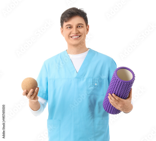 Male physiotherapist with f...