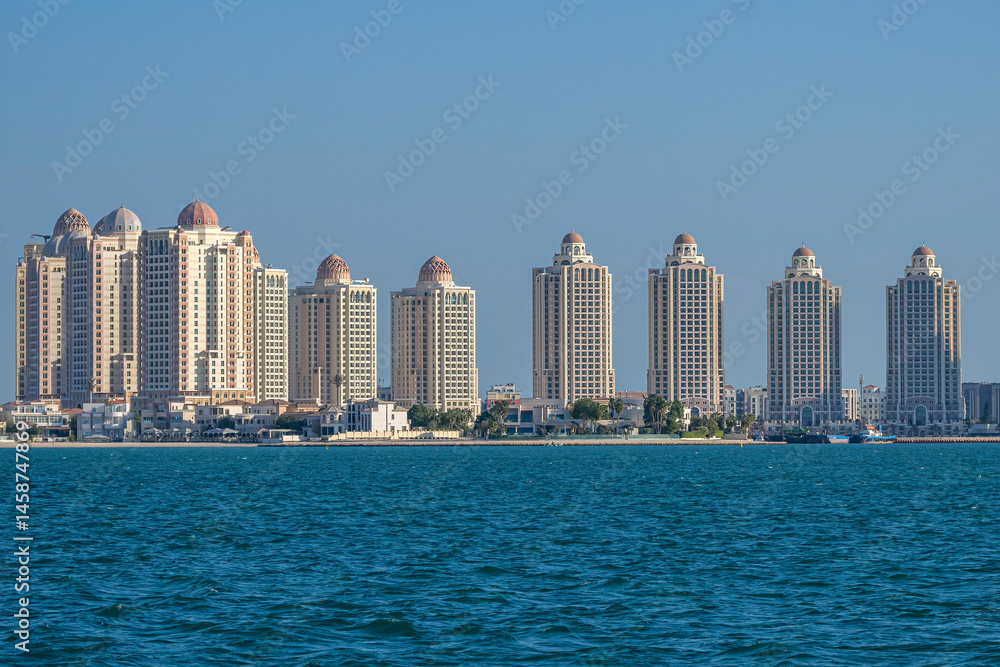 Fototapeta premium Beautiful view of Pearl Qatar viva bahriya and Porto Arabia apartment buildings