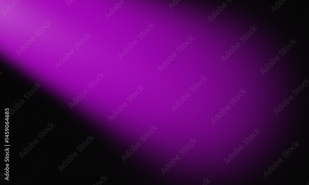 Fototapeta premium Purple Spotlight on Dark Background – Dramatic Lighting Effect