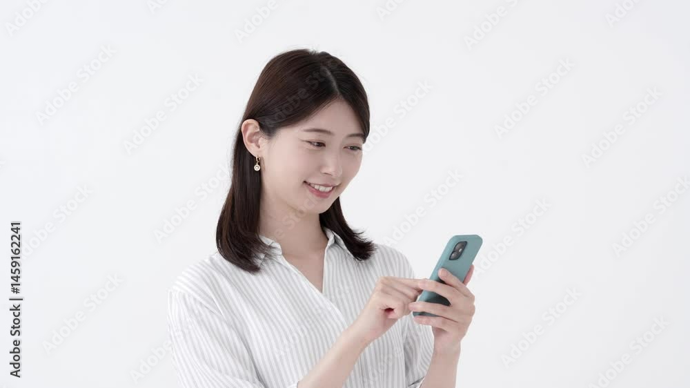 女性 スマートフォン 女性 スマートフォン