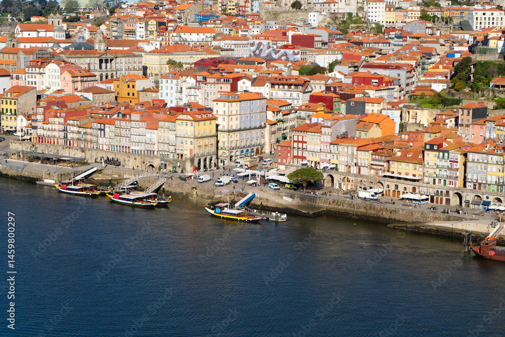 Fototapeta premium historic town of Porto, Portugal