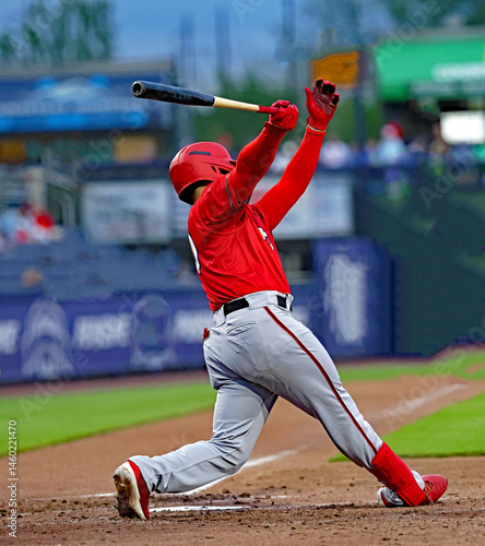 Photography baseball player in red