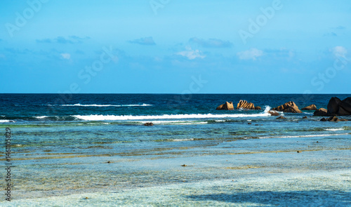 Obraz na płótnie Anse Severe beach on La Digue island offers crystal clear waters, white sand w salonie