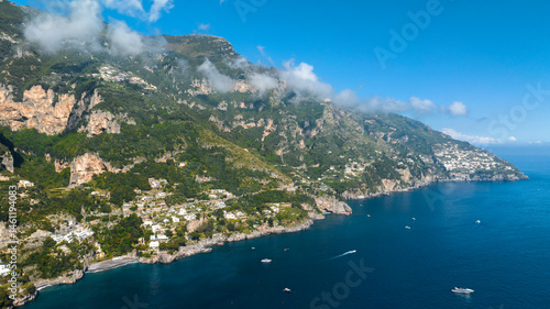 Obraz na płótnie Aerial view of the Amalfi Coast, in the province of Salerno, Campania, Italy. This coastal panorama is one of the most beautiful and touristic on the Italian peninsula. In background it's Praiano town w salonie