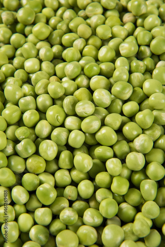 Obraz na płótnie fresh green peas texture background w salonie