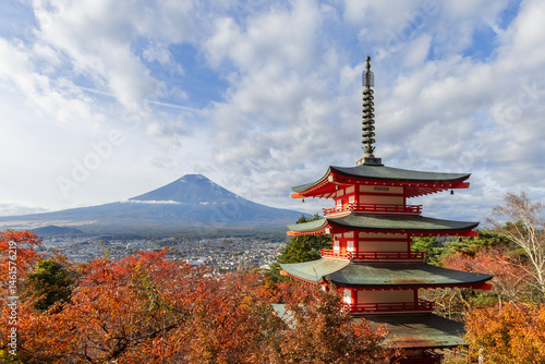 Photos Chureito Pagoda stands amid vibrant autumn foliage with Mount Fuji in the backgr