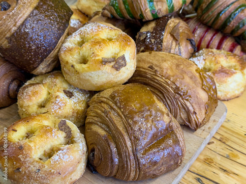 Freshly baked croissants, p...
