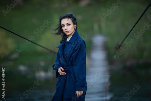 Obraz na płótnie Beautiful Woman long brunette hair. Spa model Girl with Perfect Fresh Clean Skin. Beauty black eyes. w salonie
