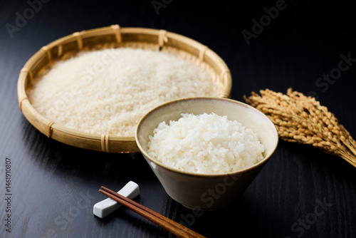茶碗に盛られた白米　Japanese rice