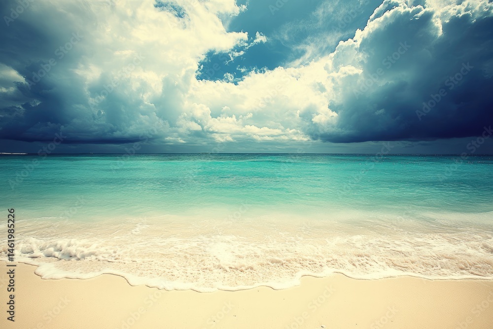 Obraz premium Tropical beach scene under dramatic sky