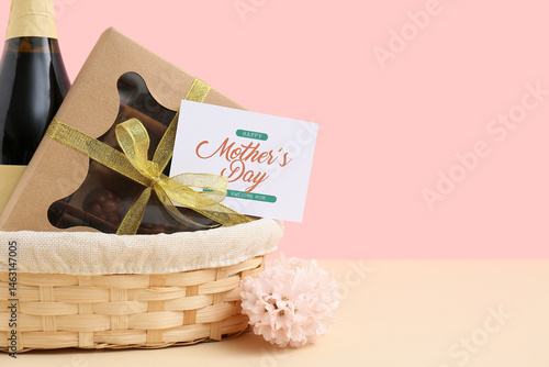 Basket with postcard, champ...