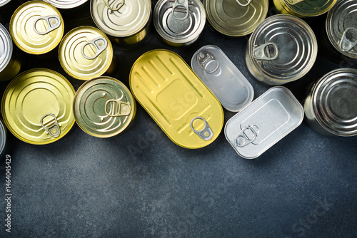 Принти на полотні Aluminum cans with canned goods