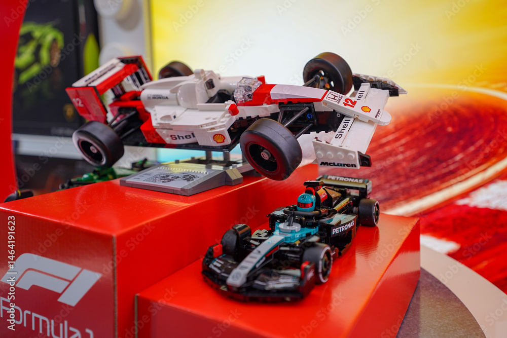 Naklejka premium Budapest, Hungary , 04 04 2025 : Lego store and collections on display