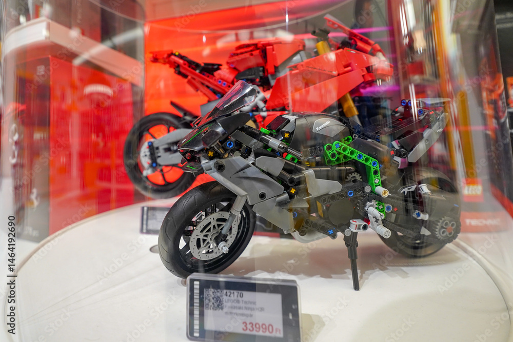 Naklejka premium Budapest, Hungary , 04 04 2025 : Lego store and collections on display