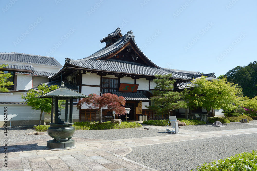 新緑の妙満寺 方丈 京都市左京区岩倉 新緑の妙満寺 方丈 京都市左京区岩倉