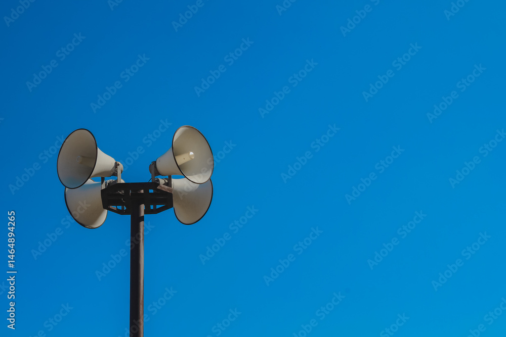 Public Announcement System with Four Horn Speakers Public Announcement System with Four Horn Speakers