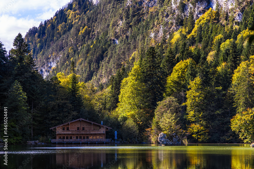 Fototapeta premium Majestic Lakes - Collection Miscellaneous Lakes